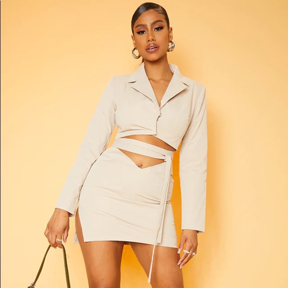 Stone Woven Cut Out V Front Tie Wait Blazer Dress